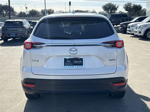 Used 2021 MAZDA CX-9 Touring w/ Touring Premium Package image 4