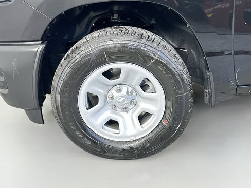 New 2026 RAM 1500 Tradesman AWD/4WD image 17