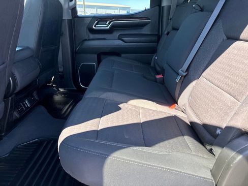Used 2023 GMC Sierra 1500 Elevation image 25