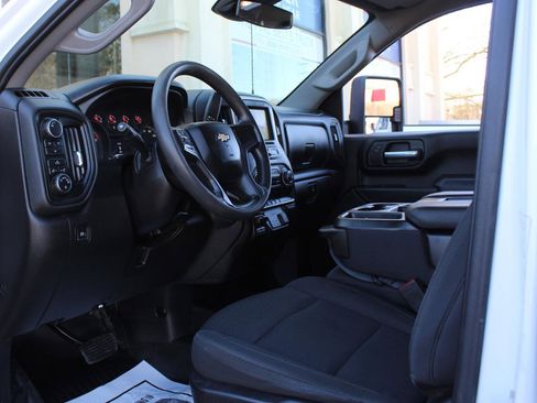 Used 2024 Chevrolet Silverado 2500 W/T w/ WT Fleet Convenience Package image 23