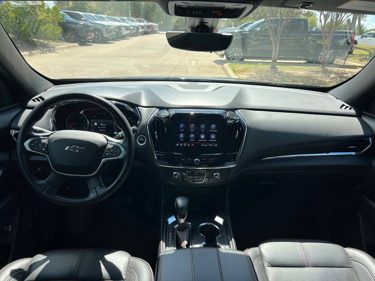 Certified 2023 Chevrolet Traverse RS FWD image 14