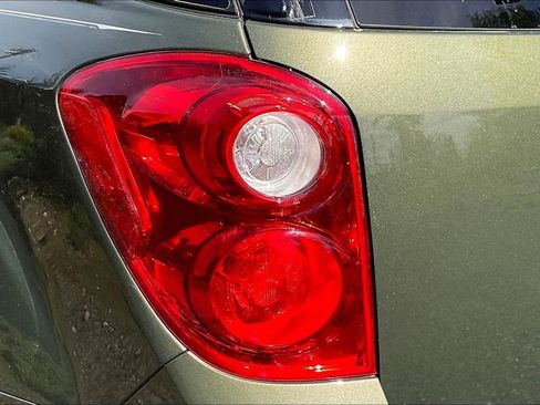 Used 2015 Chevrolet Equinox LT w/ Driver Convenience Package image 22