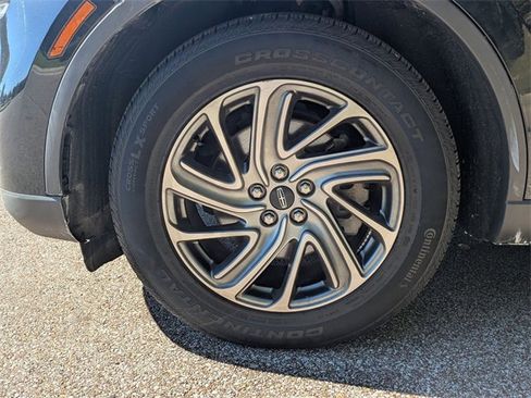 Used 2023 Lincoln Aviator 2WD image 10