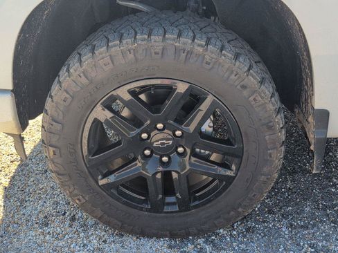 Certified 2025 Chevrolet Silverado 1500 RST w/ RST All Star Premium Package AWD/4WD image 10