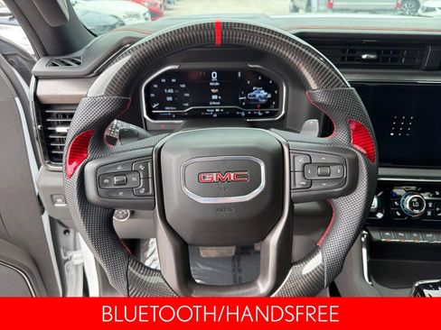 Used 2024 GMC Sierra 1500 AT4 w/ Technology Package AWD/4WD image 15