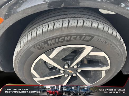 Used 2025 Chevrolet Equinox EV LT image 9