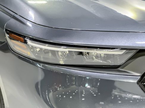 Used 2024 Honda Accord EX image 10