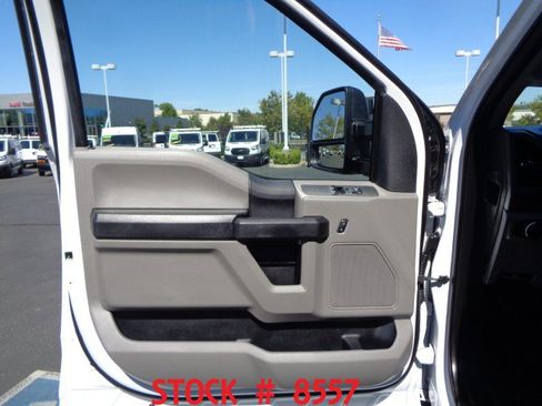 Used 2018 Ford F250 XL w/ Power Equipment Group RWD image 12