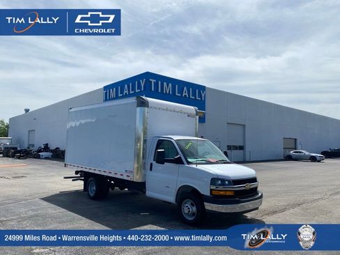 New 2026 Chevrolet Express 3500 w/ Power Convenience Package RWD image 1
