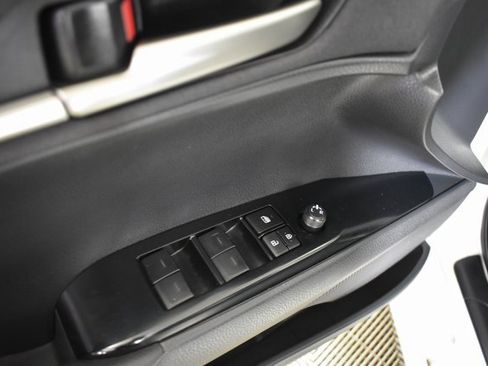 Used 2025 Toyota Camry LE image 8