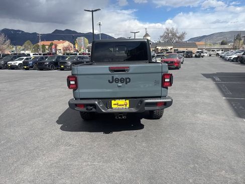 New 2026 Jeep Gladiator Sport AWD/4WD image 4