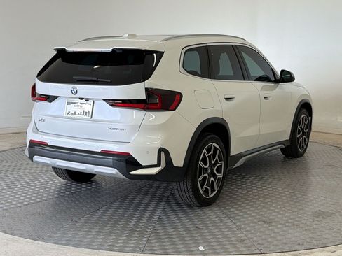 Used 2024 BMW X1 xDrive28i w/ Premium Package AWD/4WD image 9