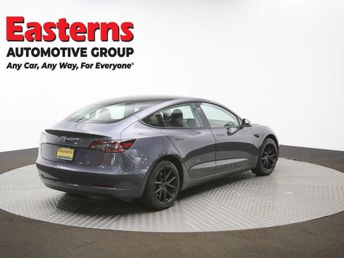 Used 2023 Tesla Model 3 Standard Range image 37