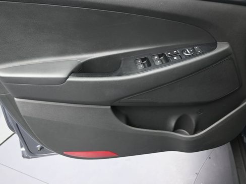 Used 2021 Hyundai Tucson Value FWD image 11