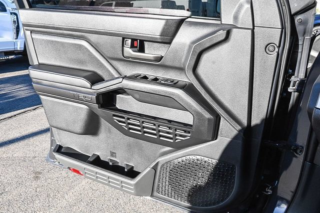 Used 2024 Toyota Tacoma TRD Off-Road AWD/4WD image 24