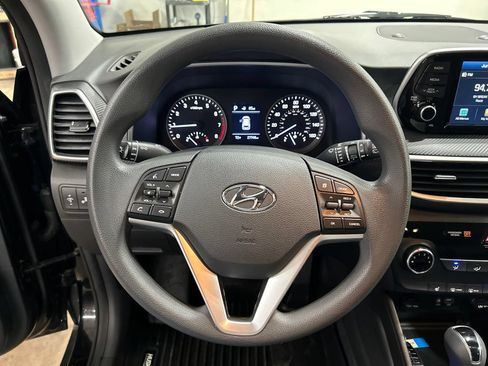 Used 2019 Hyundai Tucson Value AWD/4WD image 16