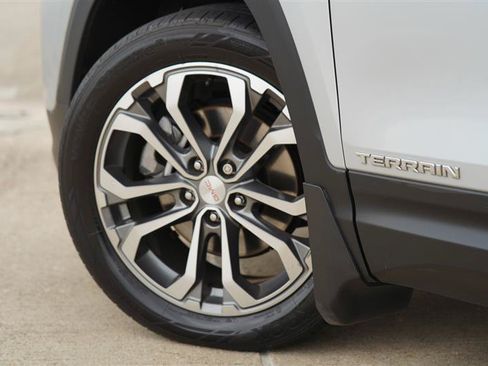 Used 2019 GMC Terrain SLT w/ Preferred Package FWD image 20