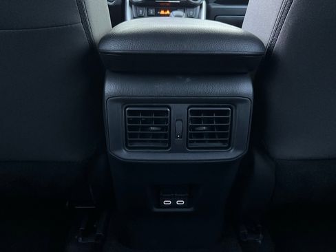 Used 2025 Toyota RAV4 XLE image 13