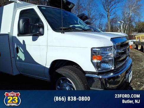 New 2026 Ford E-350 and Econoline 350 Super Duty w/ Power Equipment Group RWD image 1