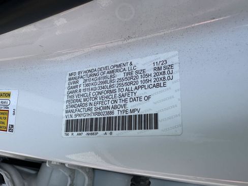 Used 2024 Honda Pilot Touring image 15