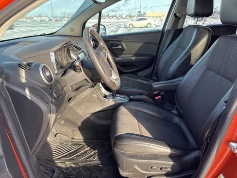 Used 2015 Chevrolet Trax LT w/ LT Plus Package image 6