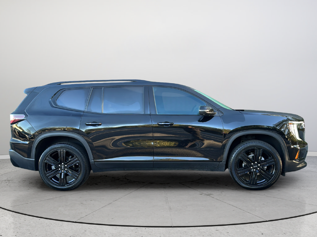Certified 2025 GMC Acadia Elevation w/ Black Edition FWD image 9