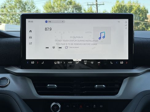 New 2026 Ford Explorer Active AWD/4WD image 18