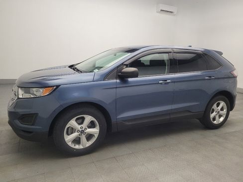 Used 2018 Ford Edge SE image 2