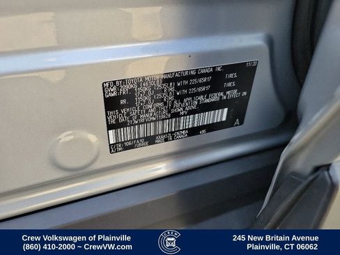 Used 2021 Toyota RAV4 XLE image 35