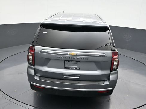 Used 2023 Chevrolet Suburban LS image 19