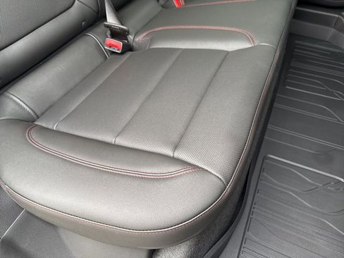 New 2026 Chevrolet Trax RS w/ Sunroof Package image 30