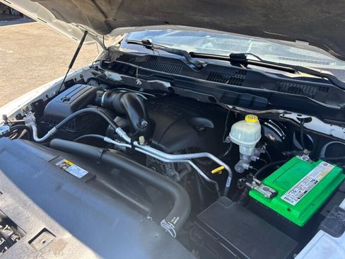 Used 2014 RAM 1500 Laramie AWD/4WD image 26