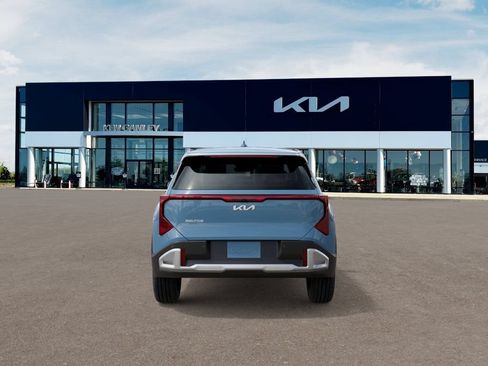 New 2027 Kia Seltos EX FWD image 5
