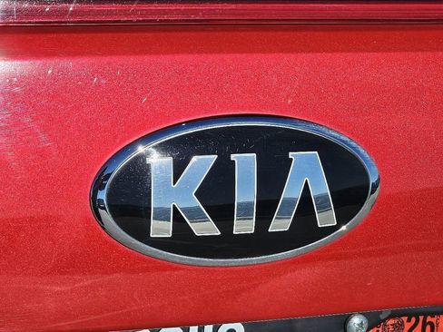 Used 2019 Kia Stinger Premium image 12