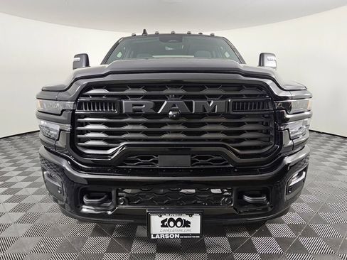 New 2026 RAM 2500 Big Horn AWD/4WD image 9