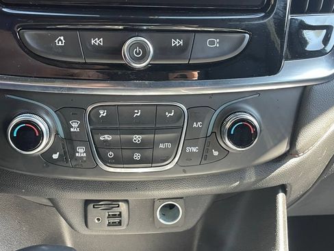 Certified 2023 Chevrolet Traverse RS AWD/4WD image 45