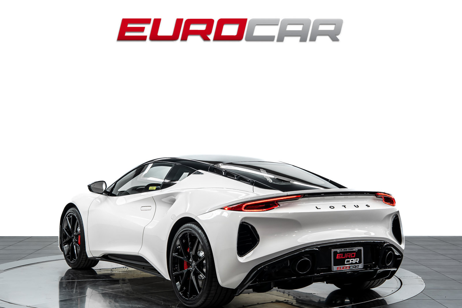 New 2026 Lotus Emira RWD image 3