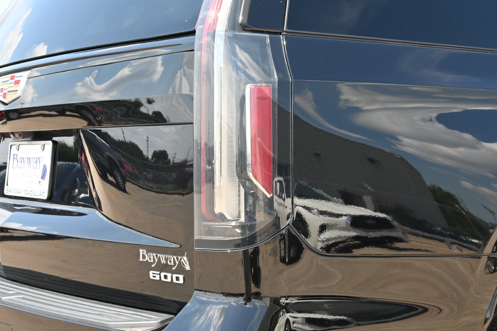 Used 2021 Cadillac Escalade Sport w/ Driver Assist Tech Package RWD image 23