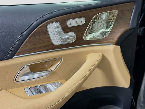 New 2026 Mercedes-Benz GLS 450 4MATIC image 21