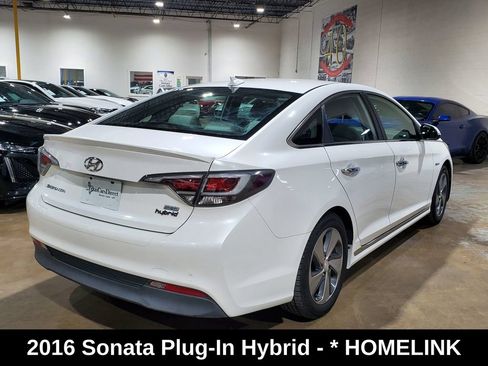 Used 2016 Hyundai Sonata Plug-In Hybrid FWD image 10