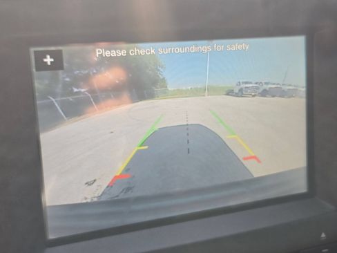 Used 2016 Lincoln Navigator Select RWD image 17