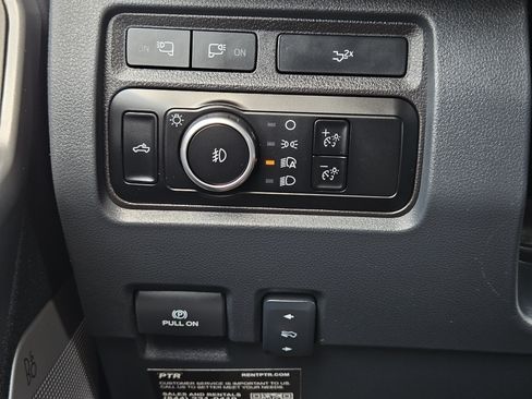 Used 2024 Ford F250 Lariat w/ FX4 Off-Road Package AWD/4WD image 23