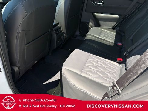 New 2026 Nissan Rogue Platinum AWD/4WD image 32