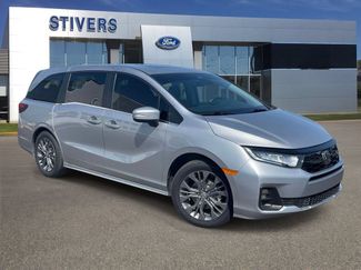 Used 2025 Honda Odyssey Touring video 1