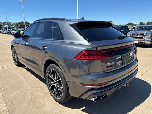 Used 2022 Audi SQ8 Prestige w/ Prestige Package AWD/4WD image 5