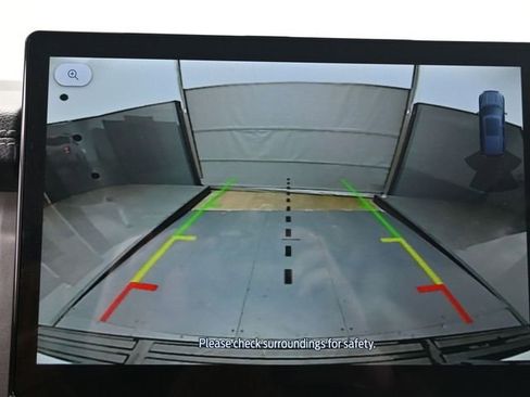 Certified 2022 Ford Expedition XLT image 24