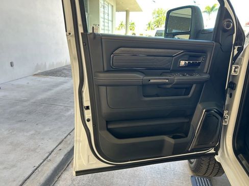 New 2026 RAM 2500 Limited image 46