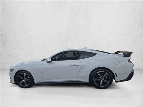 Used 2024 Ford Mustang Premium RWD image 9