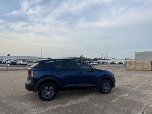 Used 2026 Nissan Kicks S FWD image 22