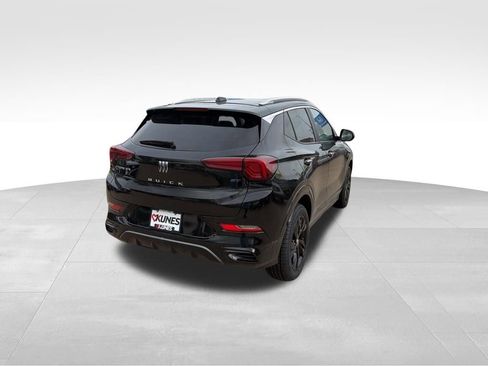 Used 2024 Buick Encore GX Sport Touring AWD/4WD image 10